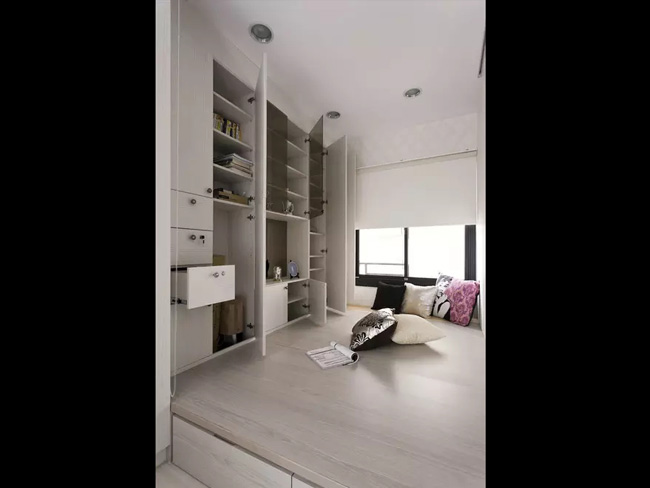 不买床了，我家以后就这样装修了。